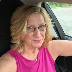Meet your Posher, Joni